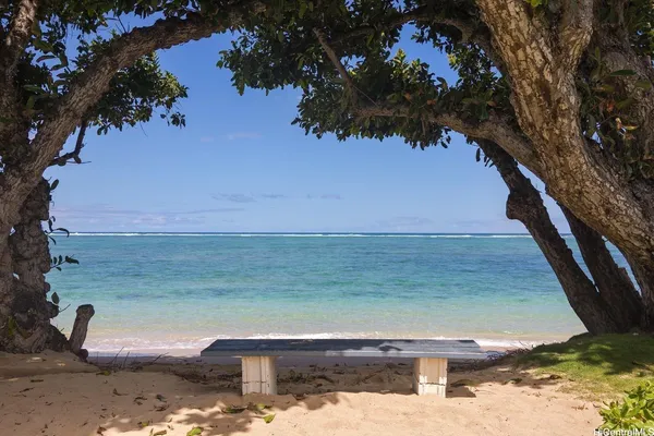 $2,300 | 53-549 Kamehameha Highway, Unit 607, Hauula, HI 96717