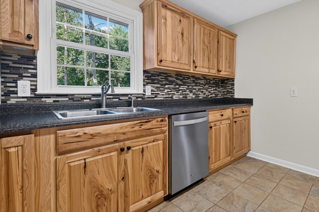 999 Paul Nicholson Road Blairsville, GA 30512 - Photo 8 of 38