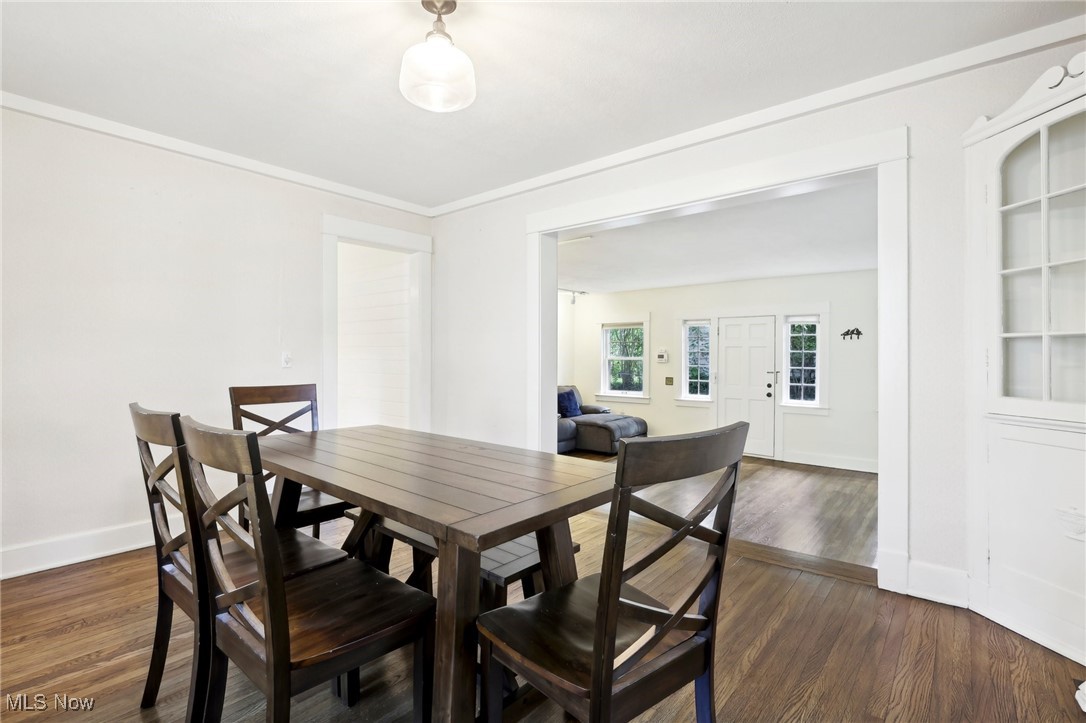 407 Columbia Road Bay Village, OH 44140 - Photo 7 of 33