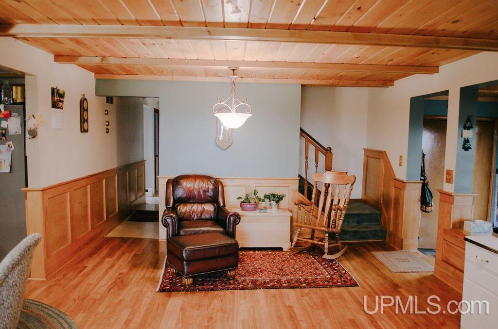 49709 Coal Dock Road Hancock, MI 49930 - Photo 5 of 39 Gallery Image 5