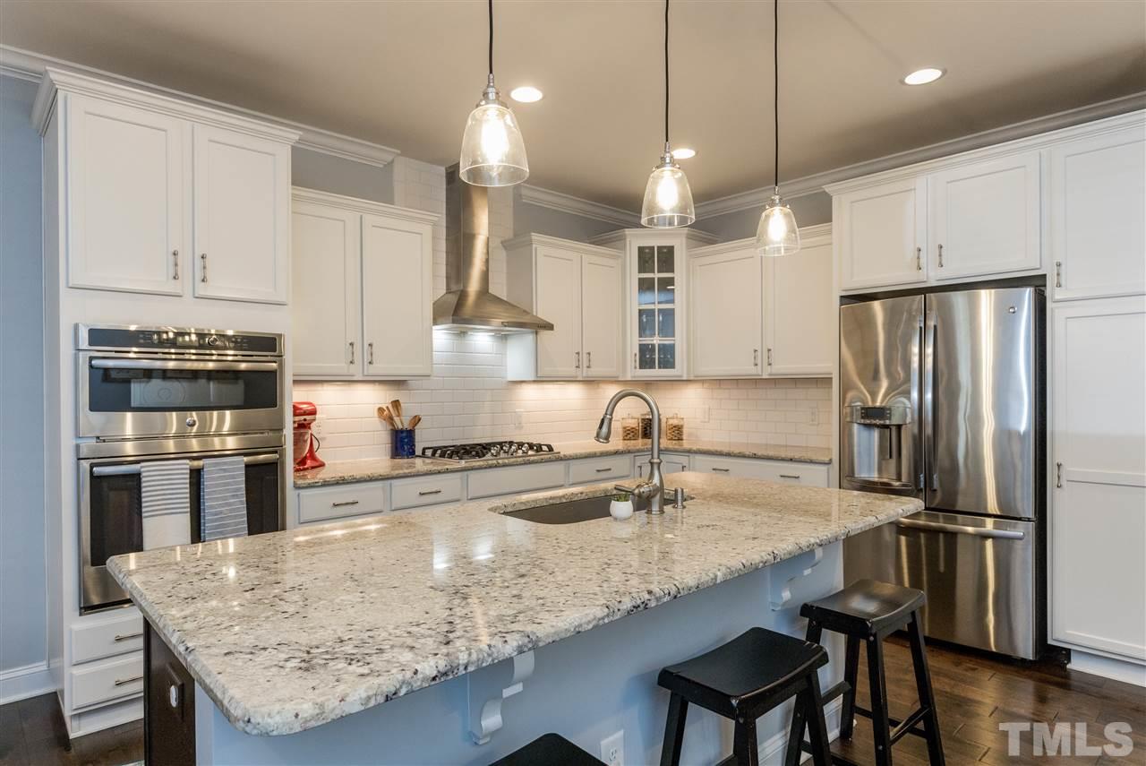 772 Fallon Grove Way Raleigh, NC 27608 - Photo 11 of 28
