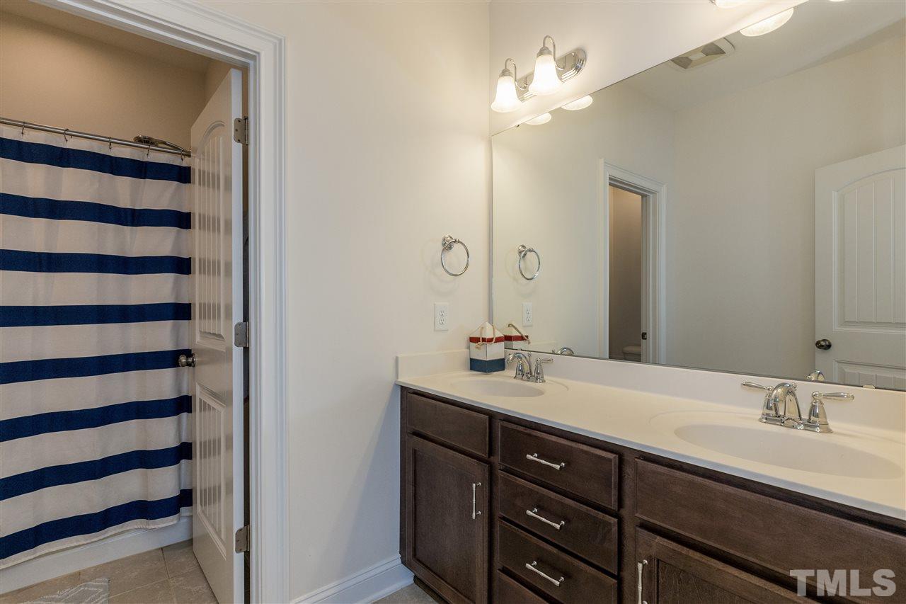 772 Fallon Grove Way Raleigh, NC 27608 - Photo 23 of 28