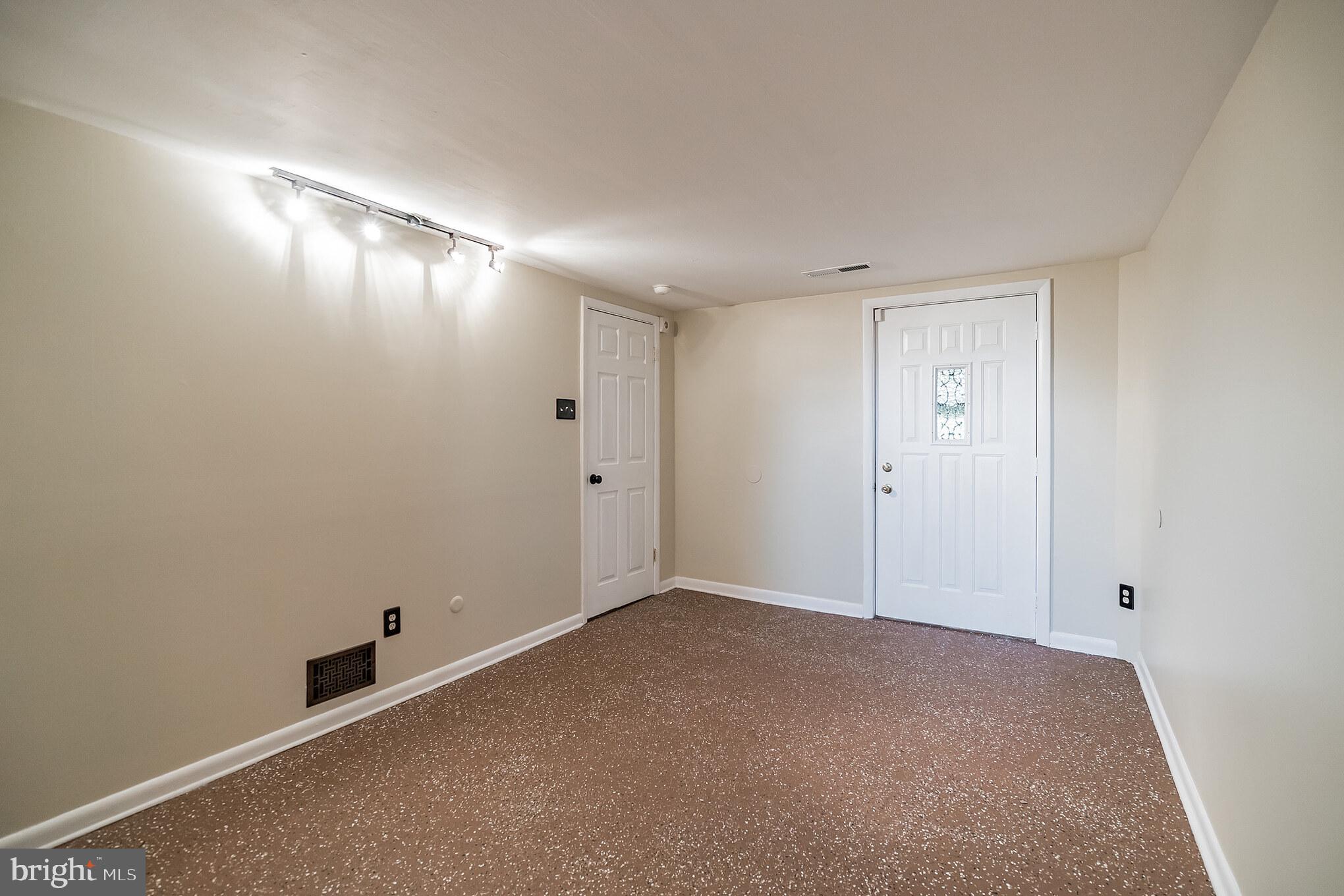 839 Andover Road Lansdale, PA 19446 - Photo 26 of 34 Gallery Image 26