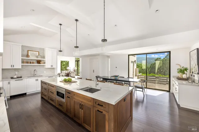 $3,995,000 | 9359 Ladera Road, Glen Ellen, CA 95442