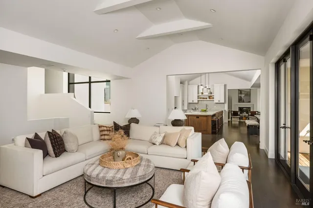 $3,995,000 | 9359 Ladera Road, Glen Ellen, CA 95442