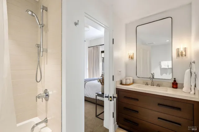 $3,995,000 | 9359 Ladera Road, Glen Ellen, CA 95442