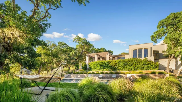 $3,995,000 | 9359 Ladera Road, Glen Ellen, CA 95442