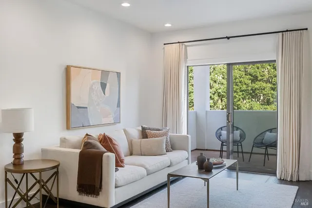 $3,995,000 | 9359 Ladera Road, Glen Ellen, CA 95442