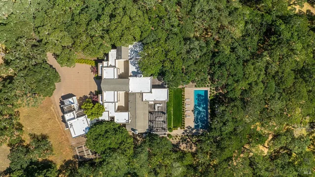 $3,995,000 | 9359 Ladera Road, Glen Ellen, CA 95442
