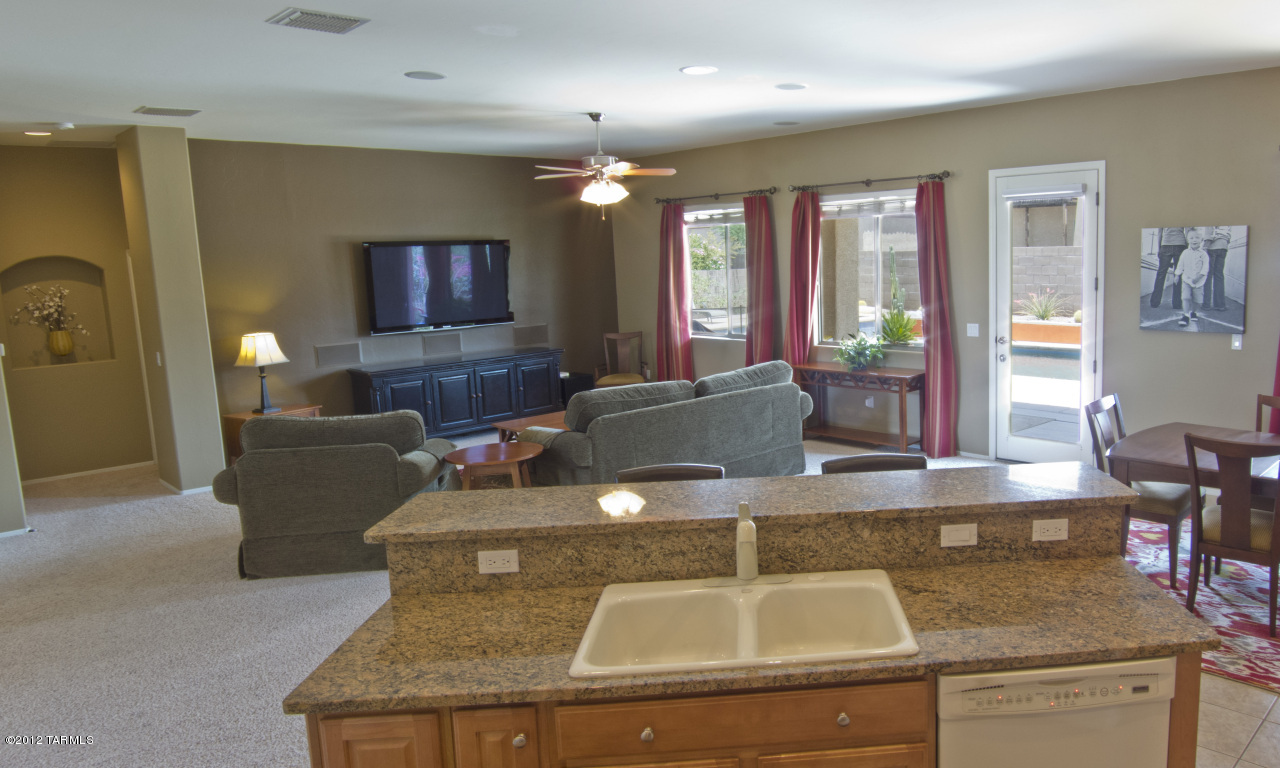 15126 North Pelham Road Tucson, AZ 85739 - Photo 12 of 44 Gallery Image 12