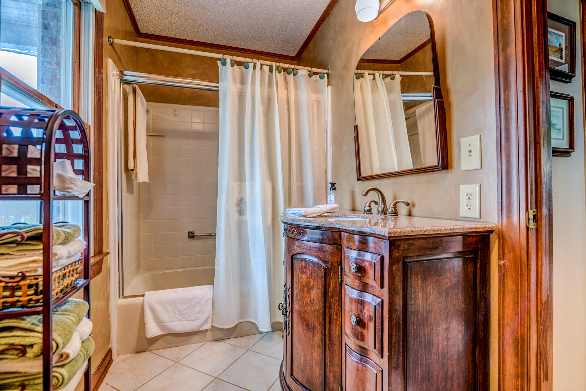 975 Governors Road Mount Pleasant, SC 29464 - Photo 25 of 30 975 Governors-6