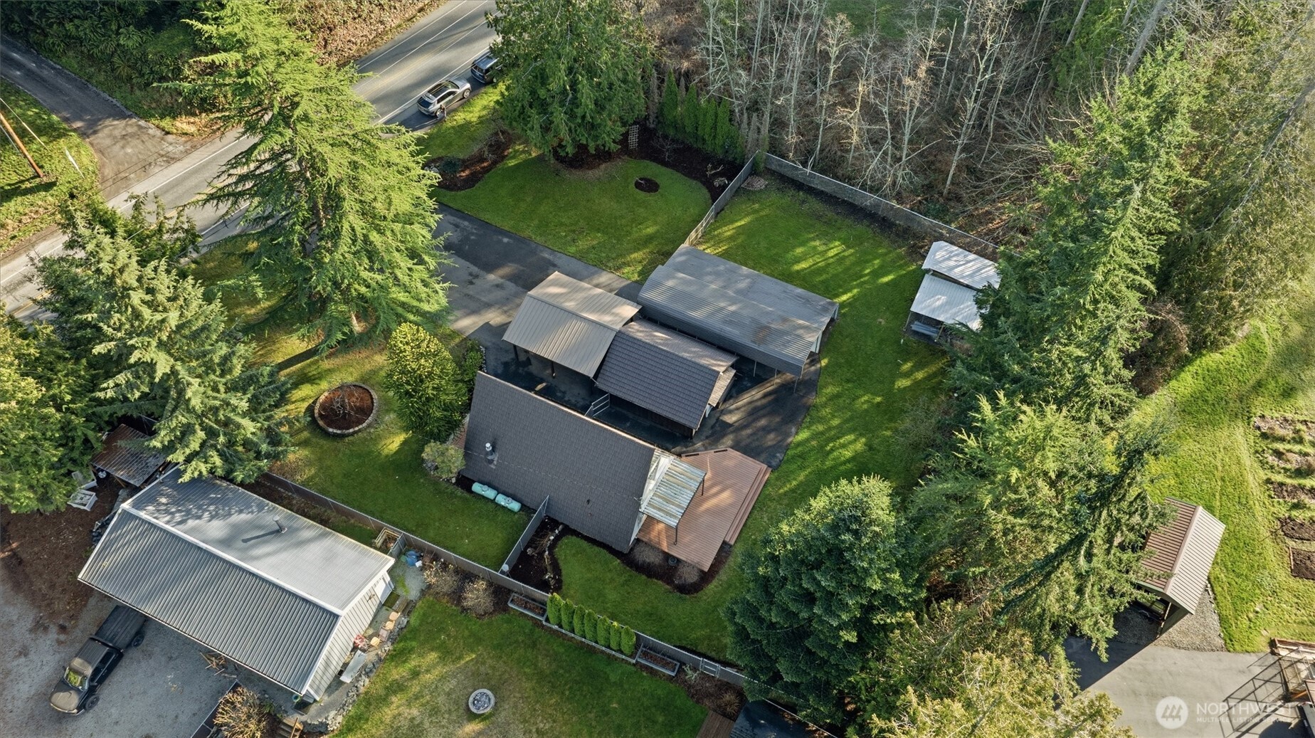 2077 Little Mountain Road Mount Vernon, WA 98274 - Photo 32 of 39 Gallery Image 32