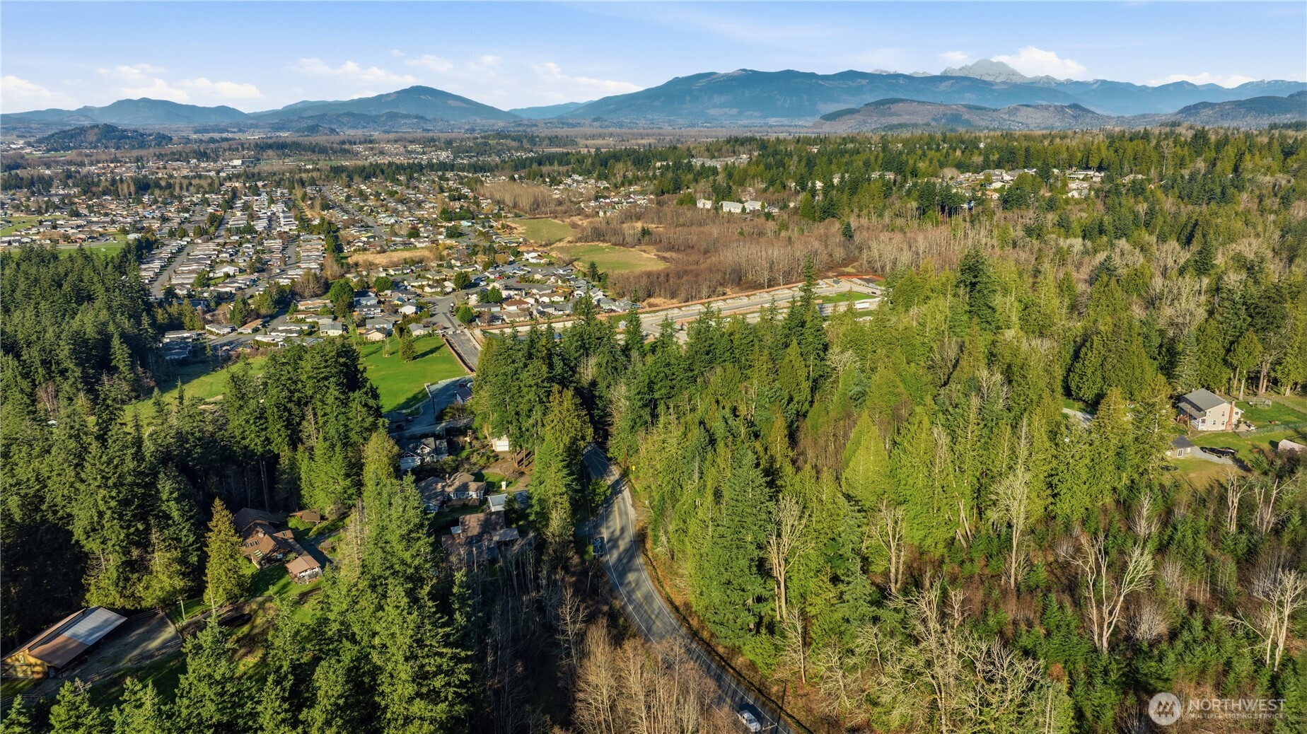 2077 Little Mountain Road Mount Vernon, WA 98274 - Photo 35 of 39 Gallery Image 35