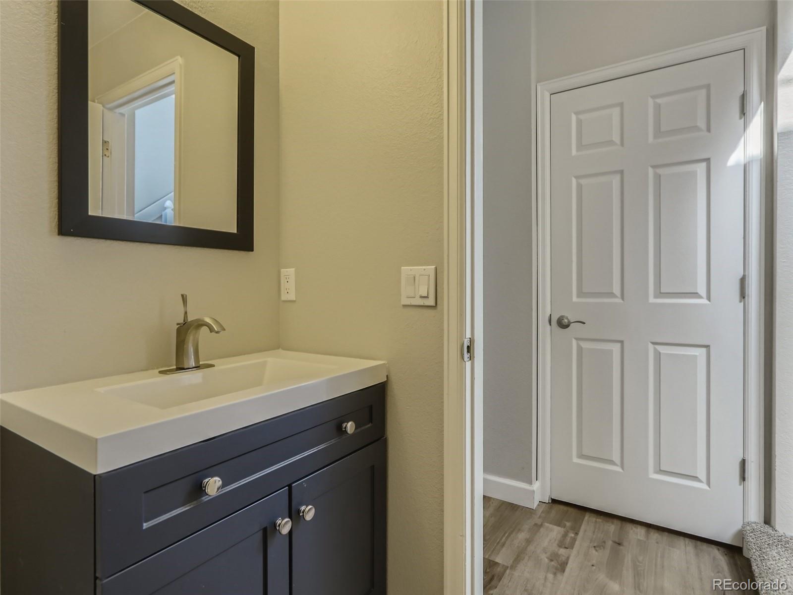 2250 Weatherstone Circle Highlands Ranch, CO 80126 - Photo 15 of 28 Gallery Image 15