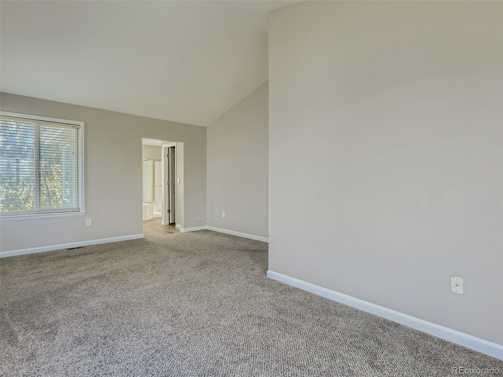 2250 Weatherstone Circle Highlands Ranch, CO 80126 - Photo 18 of 28 Gallery Image 18