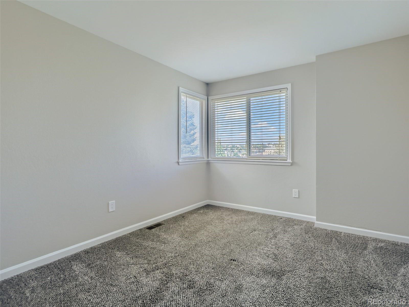 2250 Weatherstone Circle Highlands Ranch, CO 80126 - Photo 23 of 28 Gallery Image 23