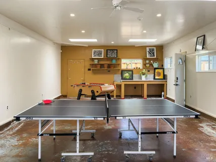 $879,000 | 1 Alta Drive, Petaluma, CA 94954