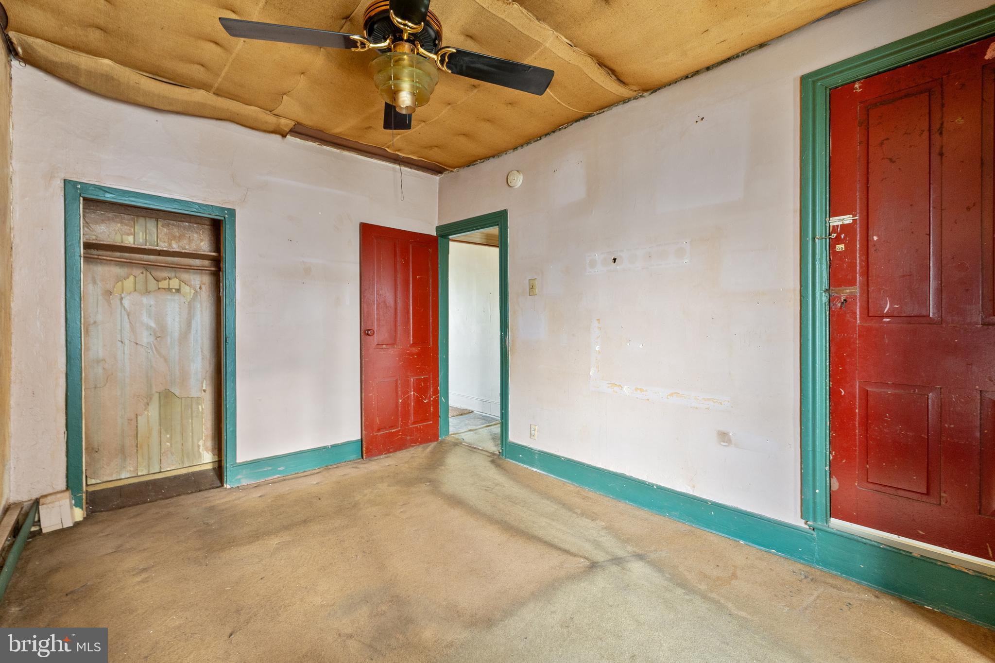 1228 Spring Street Reading, PA 19604 - Photo 11 of 21 Gallery Image 11