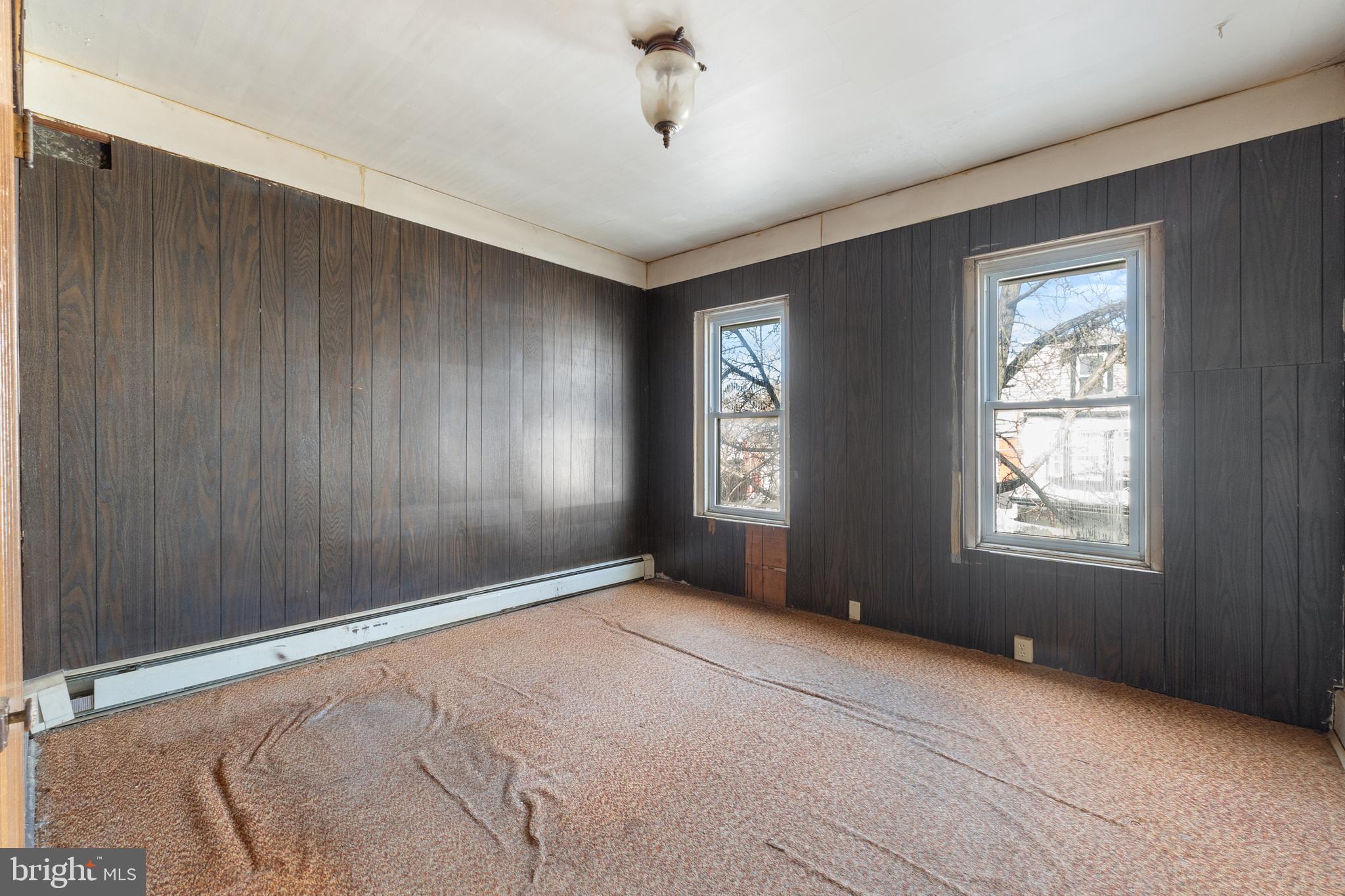 1228 Spring Street Reading, PA 19604 - Photo 14 of 21 Gallery Image 14