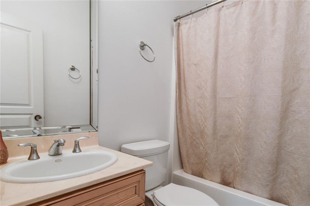 2432 Rue Notre Dame Gretna, LA 70056 - Photo 11 of 20