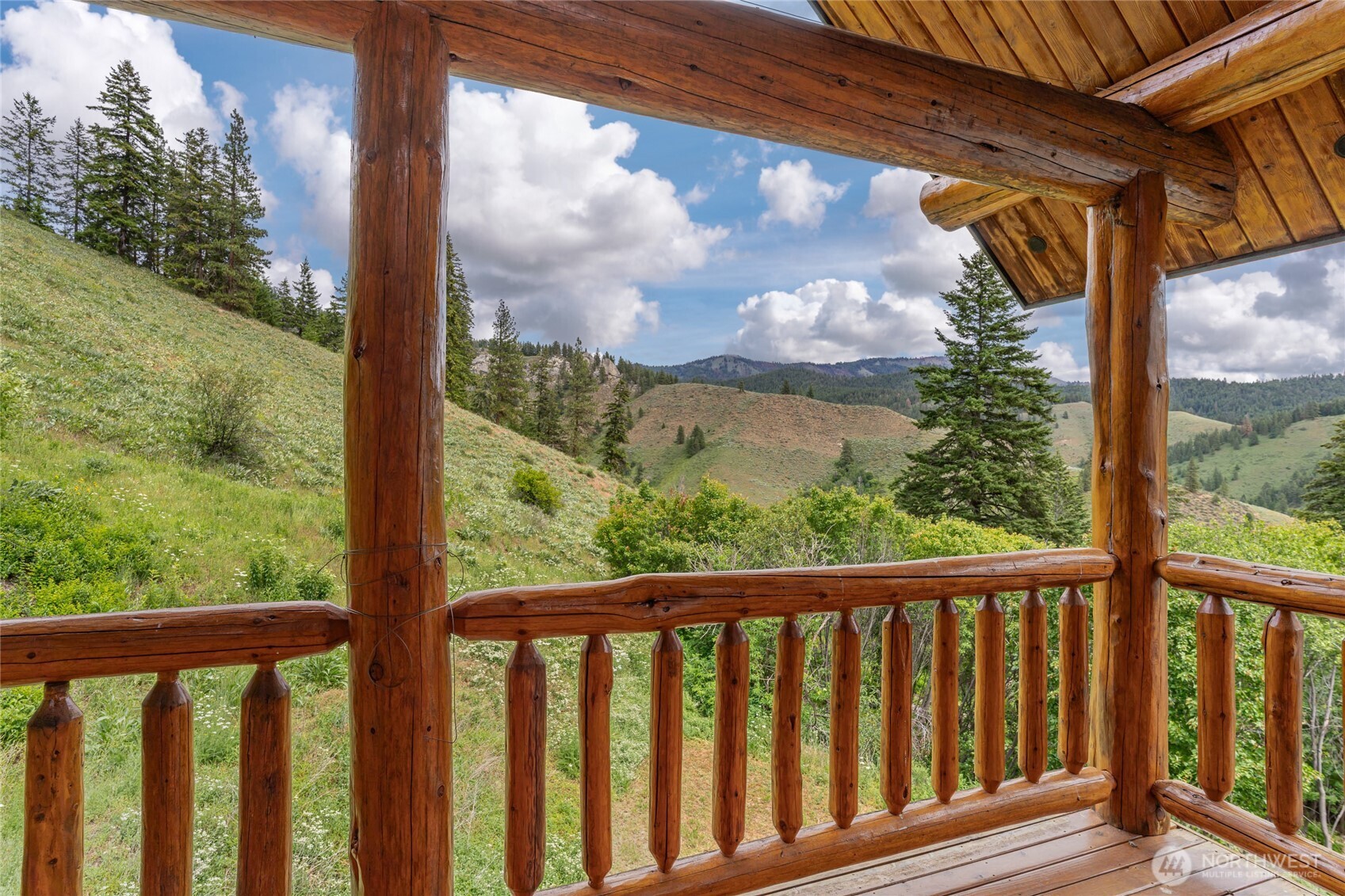 9350 North Fork Road Cashmere, WA 98815 - Photo 4 of 39