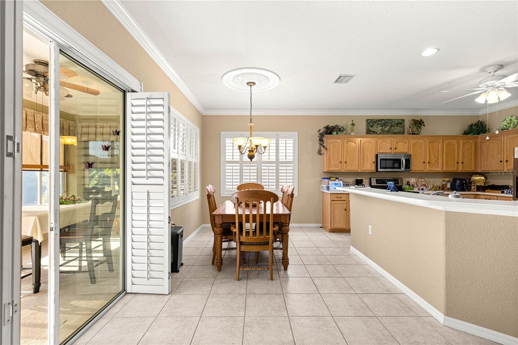 9211 Southeast 130th Loop Summerfield, FL 34491 - Photo 10 of 61