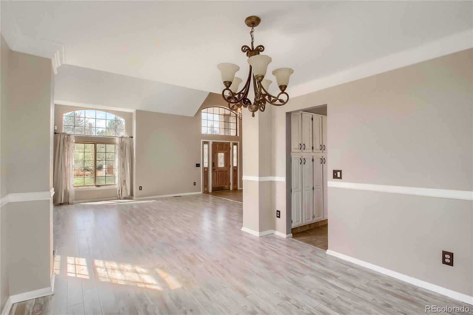 9882 Venneford Ranch Road Highlands Ranch, CO 80126 - Photo 16 of 40 Gallery Image 16