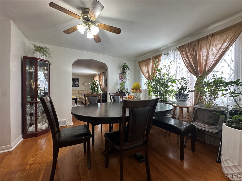 158 Darlington Road Syracuse, NY 13208 - Photo 14 of 33