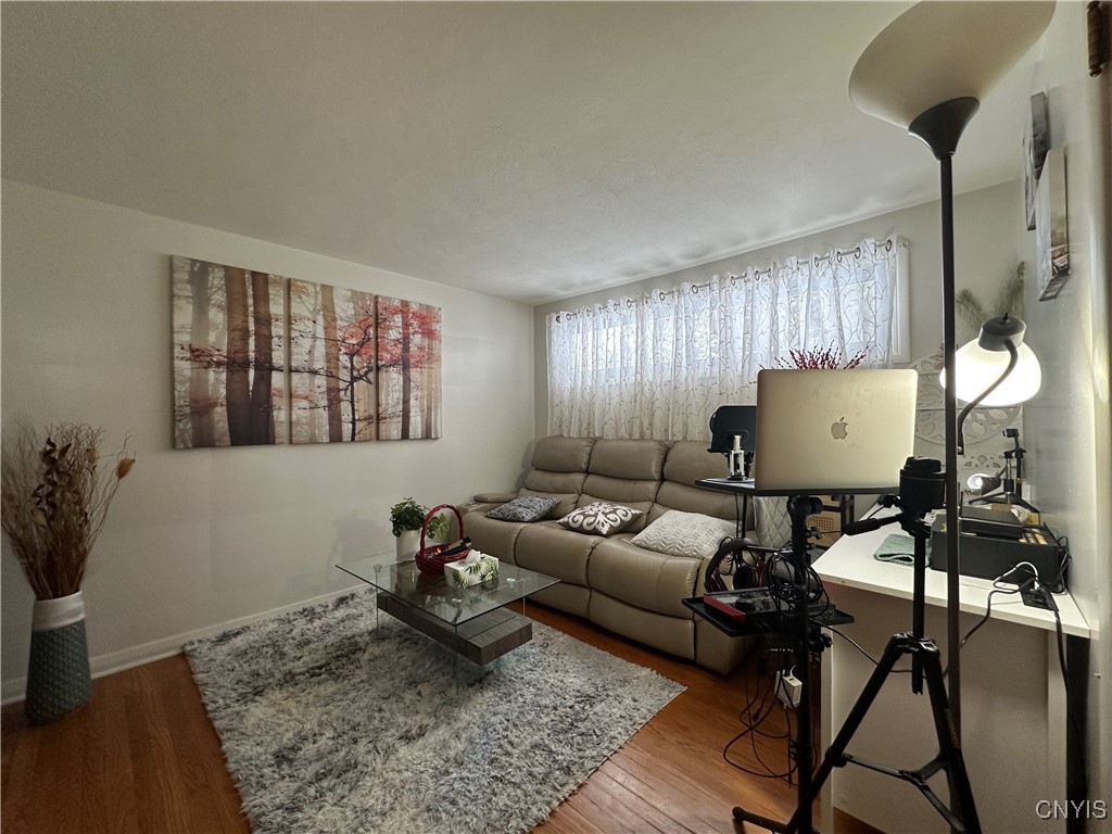 158 Darlington Road Syracuse, NY 13208 - Photo 25 of 33