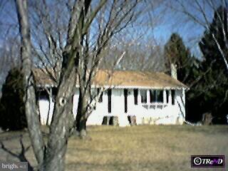 3702 King Road Pennsburg, PA 18073 - Photo 1 of 6 Gallery Image 1