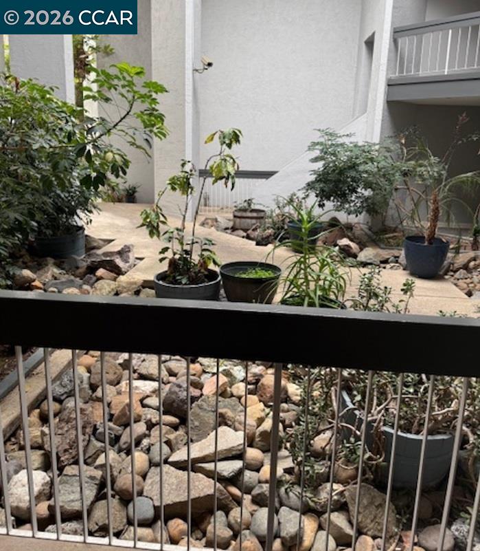 120 Ellis Street, Unit 120 Concord, CA 94520 - Photo 5 of 28