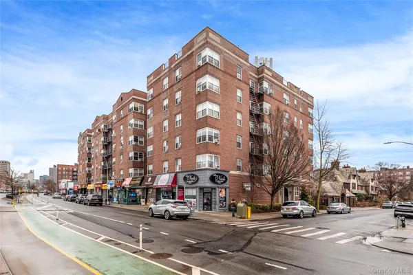 $275,000 | 111-50 75th Road, Unit 1A | Forest Hills