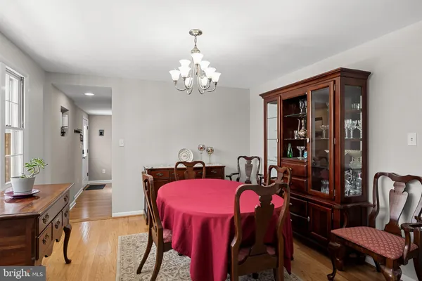$695,000 | 2 Holly Drive, Medford, NJ 08055