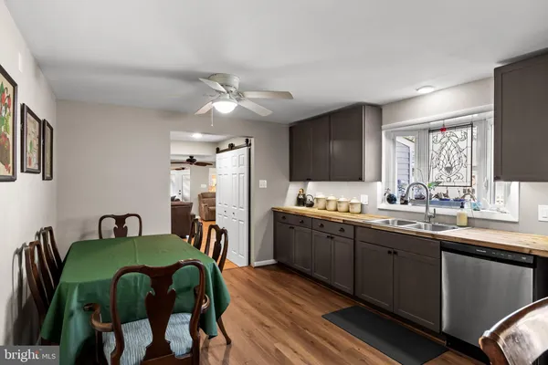 $695,000 | 2 Holly Drive, Medford, NJ 08055