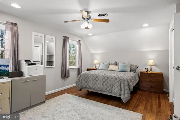 $695,000 | 2 Holly Drive, Medford, NJ 08055
