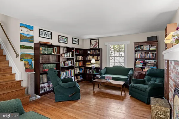 $695,000 | 2 Holly Drive, Medford, NJ 08055