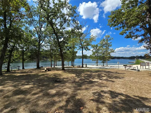 $6,500 | 607 Bunker Hill Drive, De Soto, MO 63020