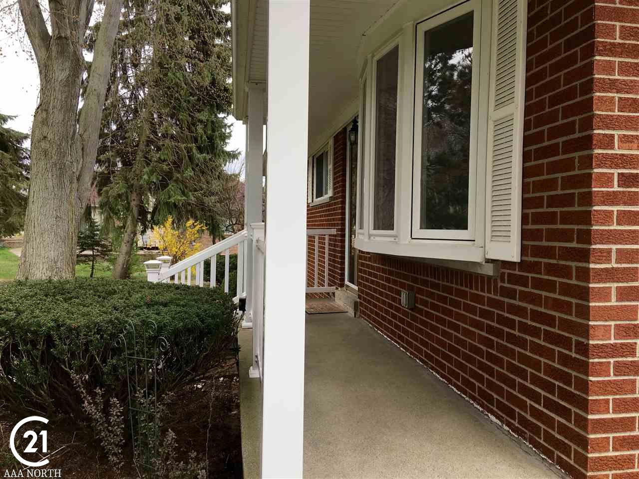 47634 Sugarbush Road Chesterfield, MI 48047 - Photo 8 of 53