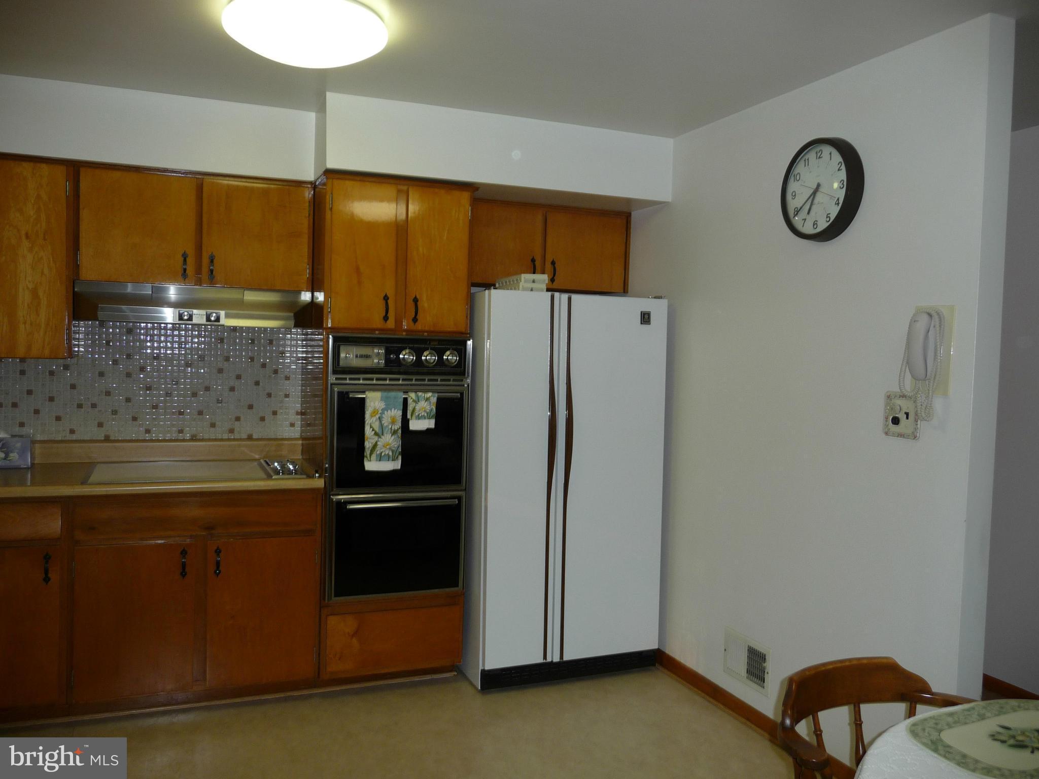 7606 Babikow Road Baltimore, MD 21237 - Photo 4 of 30 Kitchen