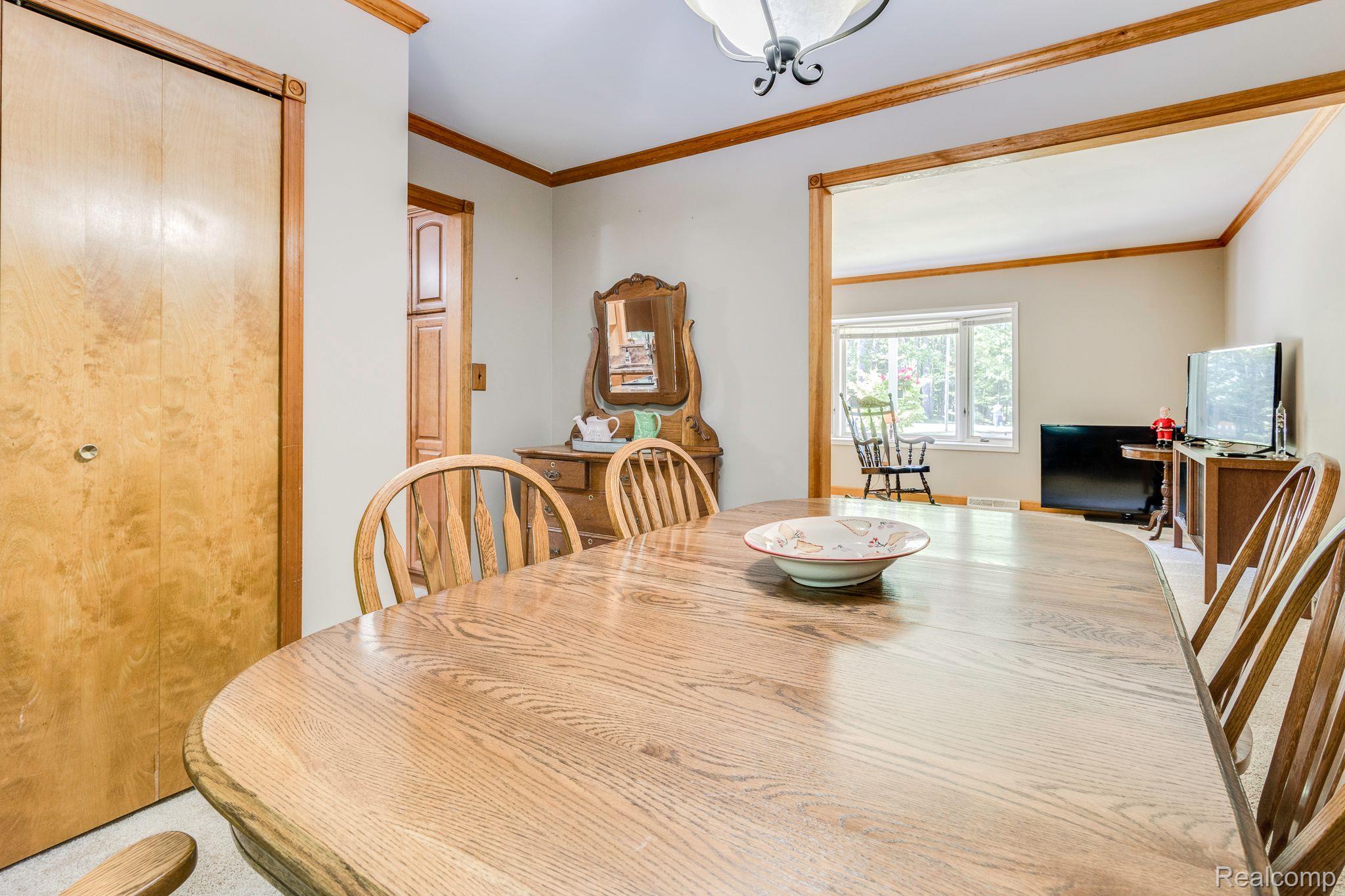 6166 Frith Road St. Clair, MI 48079 - Photo 18 of 42 Gallery Image 18