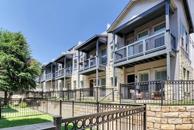 $699,000 | 2520 Bluebonnet Lane, Unit 41, Austin, TX 78704