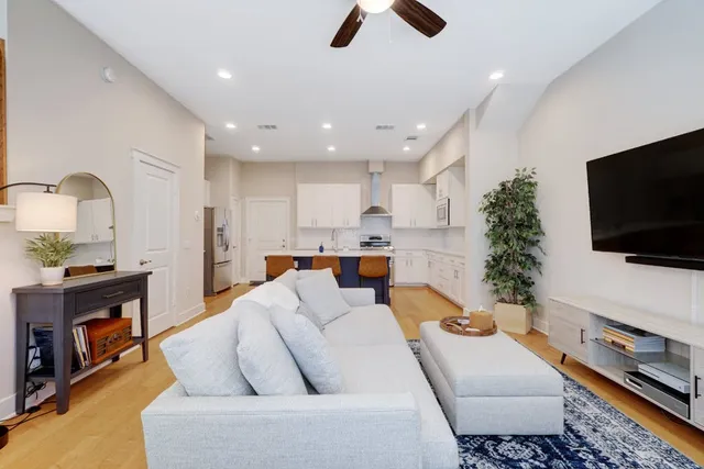 $699,000 | 2520 Bluebonnet Lane, Unit 41, Austin, TX 78704