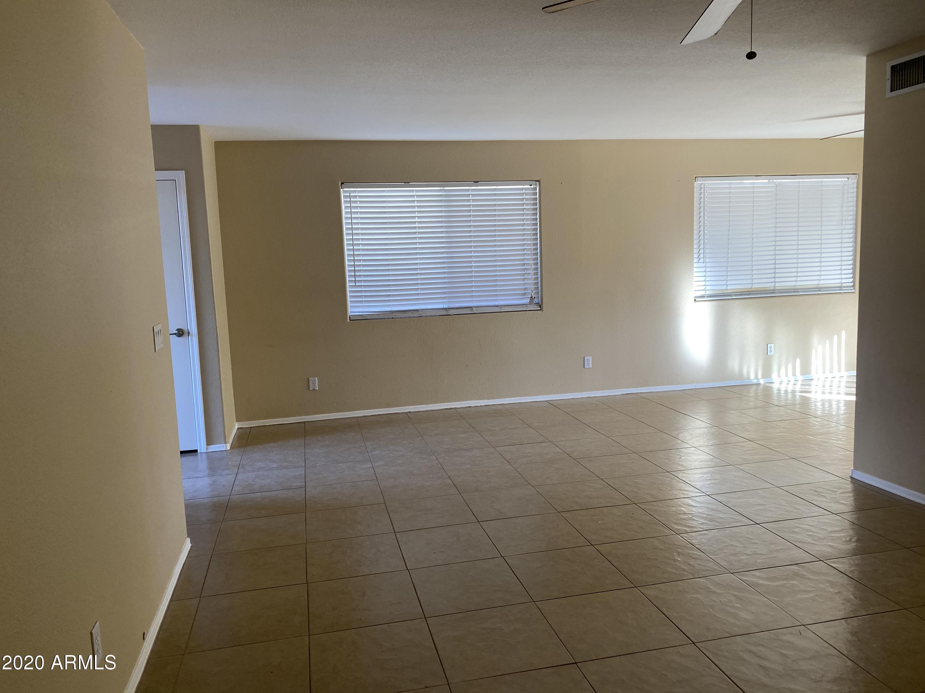 3423 West Shumway Farm Road Phoenix, AZ 85041 - Photo 8 of 16 IMG_5040
