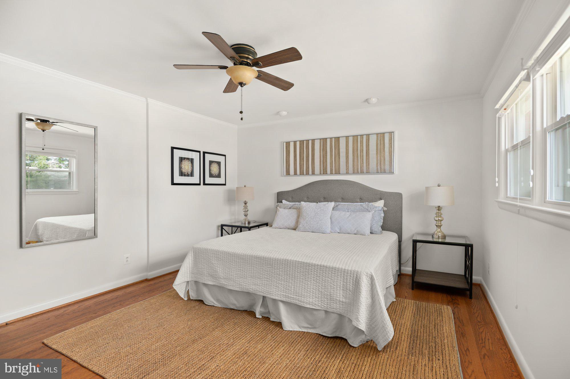 1533 Sinclair Drive McLean, VA 22101 - Photo 15 of 42 King-size Primary Bedroom