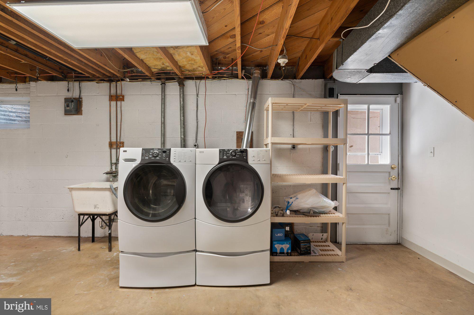 1533 Sinclair Drive McLean, VA 22101 - Photo 28 of 42 Full-size laundry