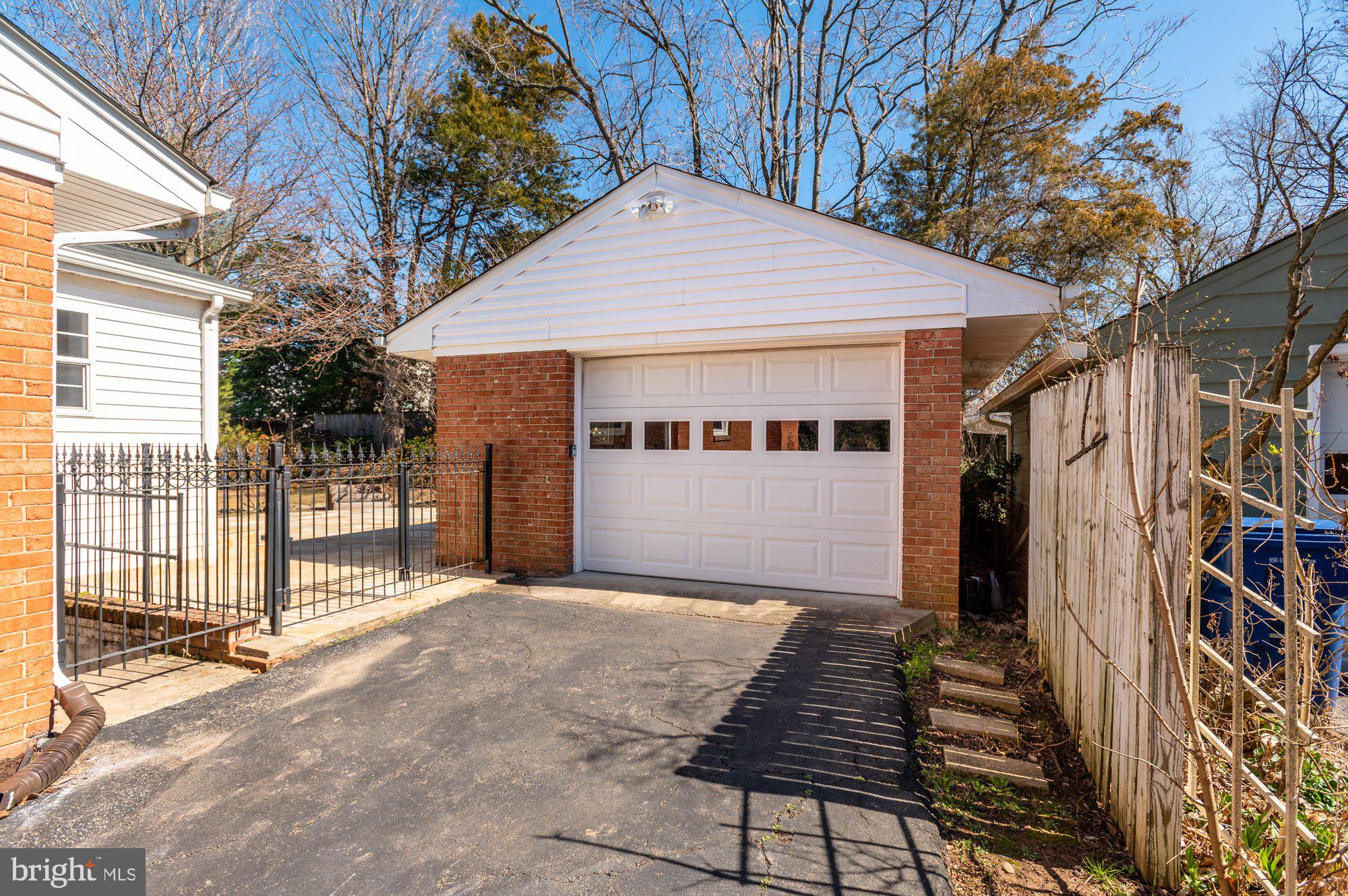 1533 Sinclair Drive McLean, VA 22101 - Photo 36 of 42 1-car detached garage