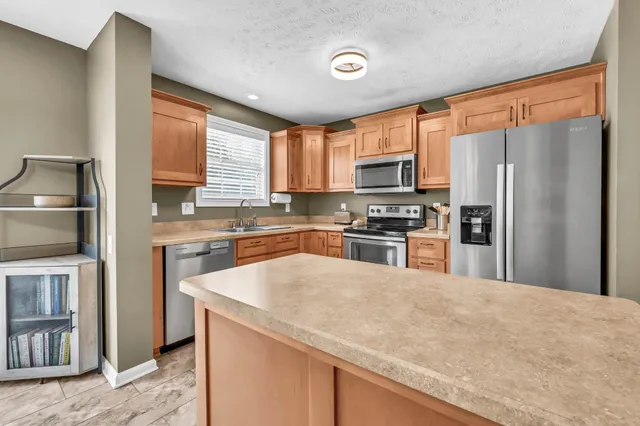 $305,000 | 1209 Meachem Drive, Clarksville, TN 37042