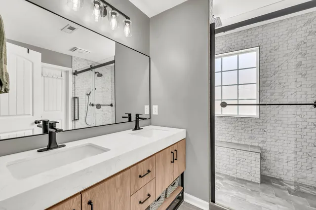 $305,000 | 1209 Meachem Drive, Clarksville, TN 37042