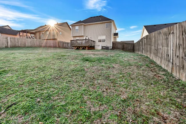 $305,000 | 1209 Meachem Drive, Clarksville, TN 37042