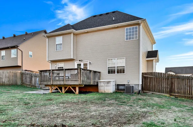 $305,000 | 1209 Meachem Drive, Clarksville, TN 37042